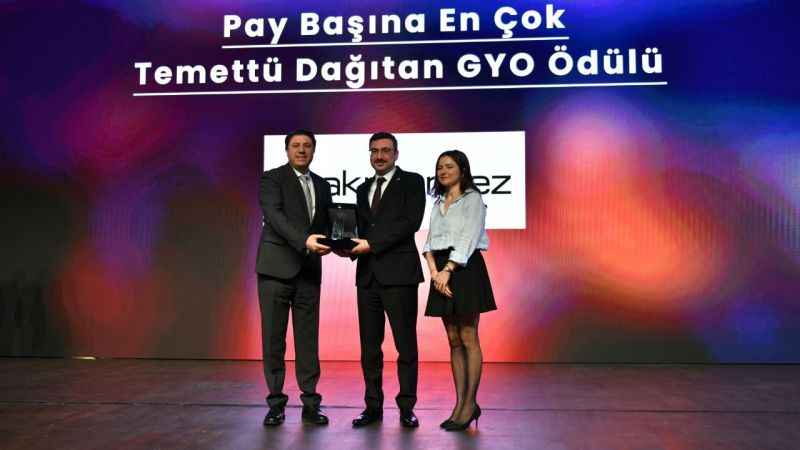 GYODER 18. Gayrimenkul Zirvesi'nde Akmerkez GYO'ya ödül