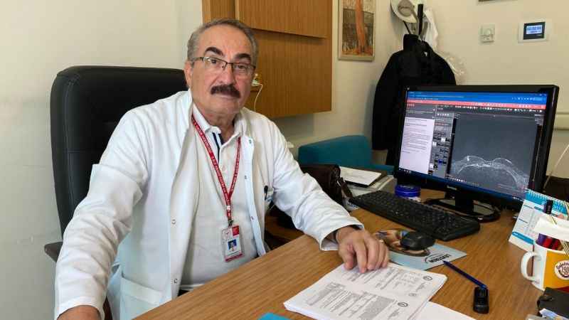 Eczacı genç, erkeklerde nadir görülen meme kanserine yakalandı