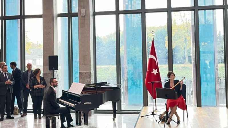 Paris Yunus Emre Enstitüsü, Cumhuriyet’in 100. yılını coşkuyla kutladı