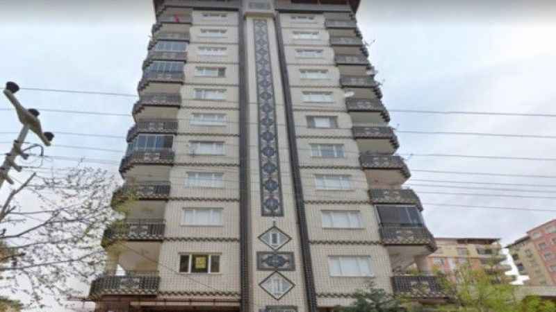 Depremde 49 kişinin öldüğü Emre Apartmanı'yla ilgili çarpıcı detay