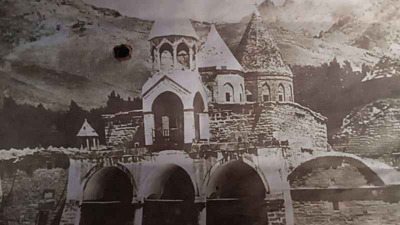 Tarihi Ermeni manastırı yıkılma tehlikesiyle yüz yüze