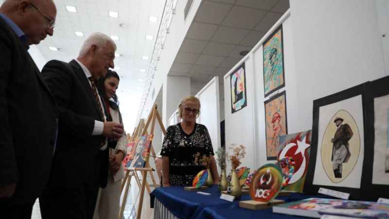 100’üncü yıla özel resim sergisi