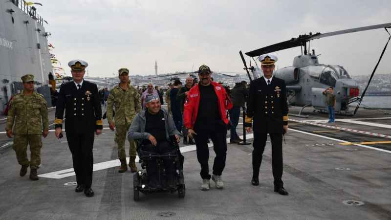 TCG Anadolu'yu 2 günde 11 bin 57 kişi ziyaret etti