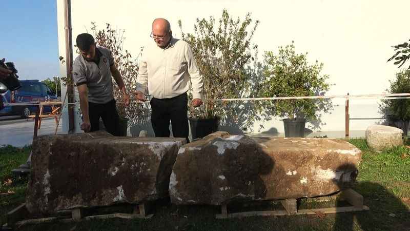 Bin 800 yıllık mezar steli inşaat kazısında ortaya çıktı