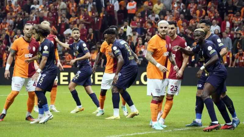 Trendyol Süper Lig: Galatasaray: 2 - Kasımpaşa: 1