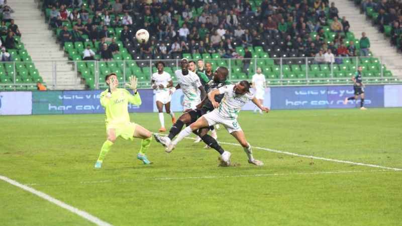 Trendyol 1. Lig: Sakaryaspor: 1 - Şanlıurfaspor: 1