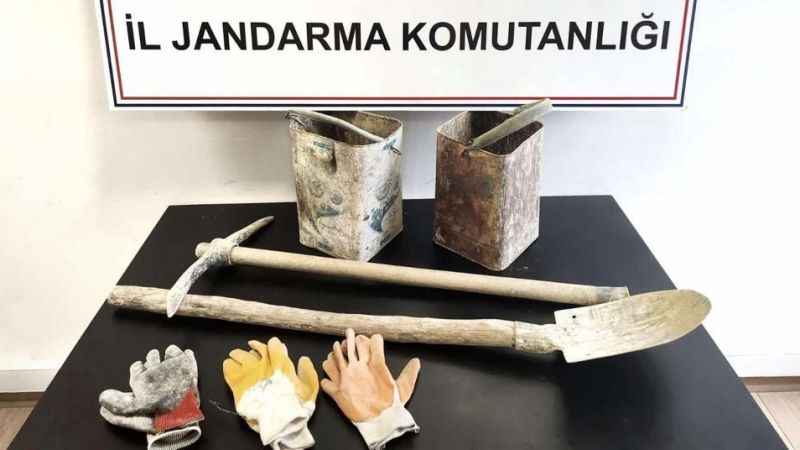 Kaçak kazı yapanlar suçüstü yakalandı