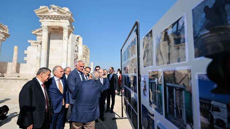 Bakan Ersoy, Laodikya Antik Kentini inceledi
