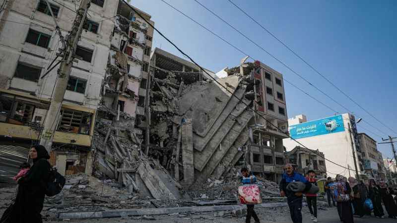 Filistin'de can kaybı 10 bin 569'a yükseldi