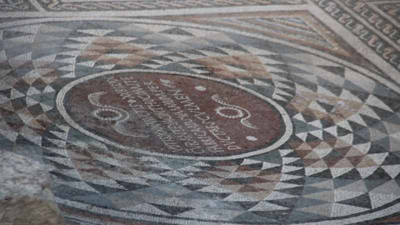 İç Anadolu'nun en büyük mozaik yapısı ortaya çıkıyor
