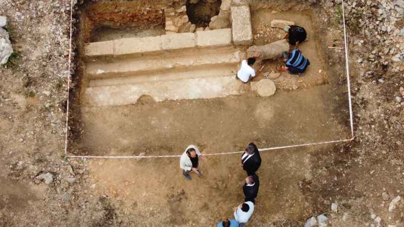Mersin'deki antik kentte ilk defa bir kadın heykeli bulundu