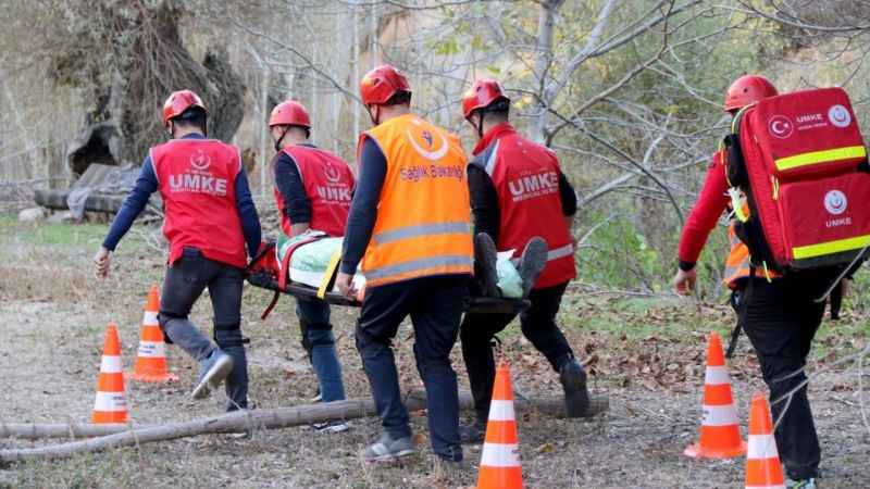UMKE ekipleri afet ve kazalara hazırlanıyor