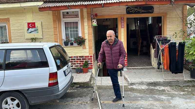 24 yıl geçti ama çok katlı binalara hala giremiyor