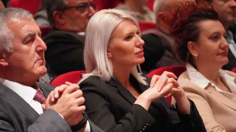 Atatürk sevdiği türkülerle yad edildi