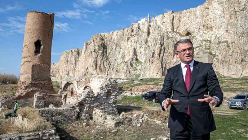 Van'daki Selçuklu eseri Ulu Cami restorasyona alındı