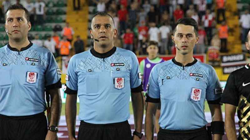 Fatih Karagümrük - Sivasspor maçının VAR hakemi Alper Çetin