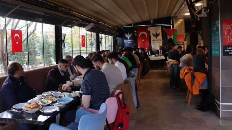 Filistinli öğrenciler kahvaltıda bir araya geldi