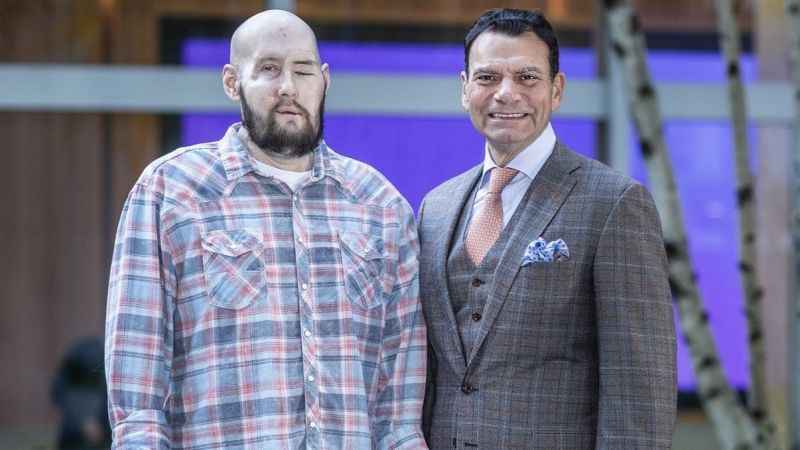 ABD’de 21 saatlik ameliyatla ilk tam göz nakli