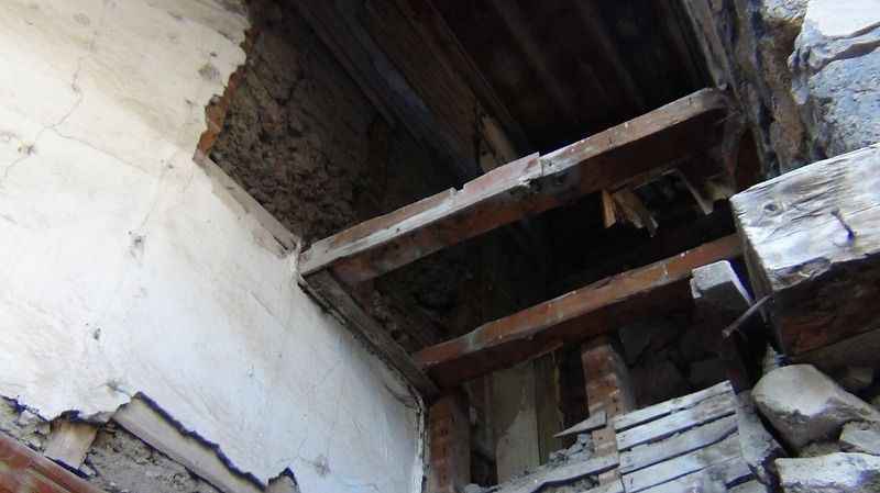 Kars'ta 19. yüzyıla ait paşa konağı yıkılmayla karşı karşıya