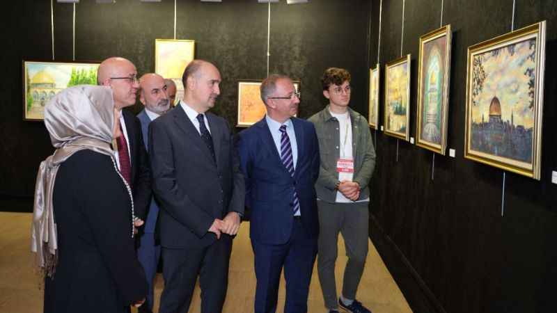 Dolmabahçe'de ‘Kudüs, Taşlar ve Kuşlar’ sergisi 