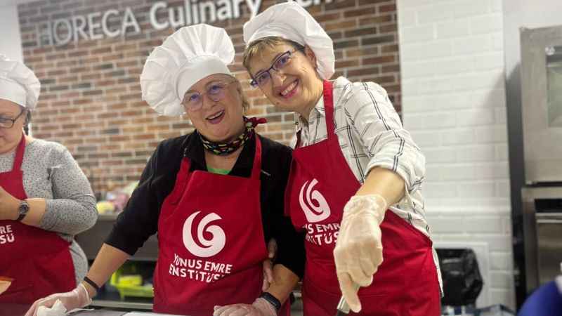 Rumenler zeytinyağlı yemeklere hayran kaldı