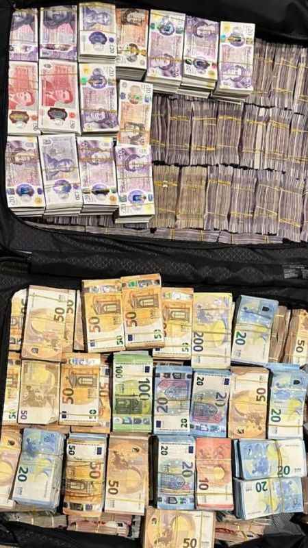 Sosyal medya fenomenleri Nihal ve Bahar Candan'a dolandırıcılık ve kara para aklama iddiasıyla gözaltı