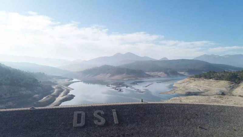 Türkiye’nin en büyük tarım yatırımlarından biri olan Yapraklı Barajı projesi yapımına başlandı