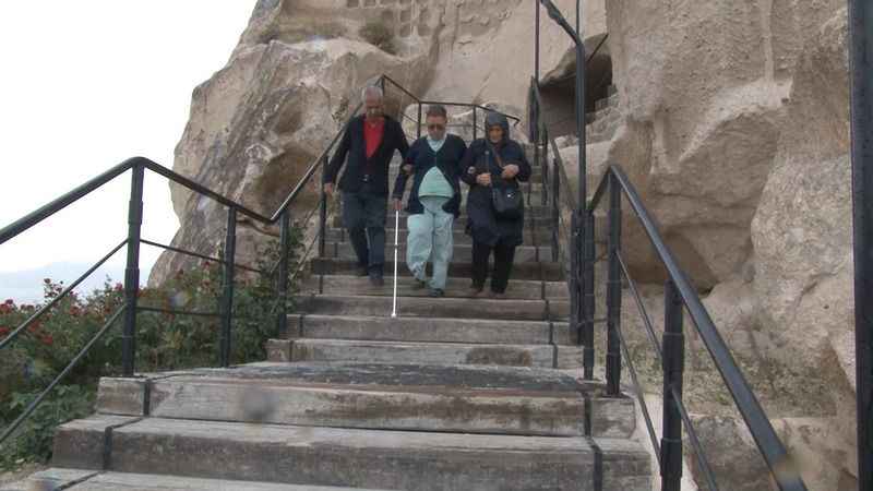 Görme engelli kız, gezdiği Kapadokya’yı anlattı