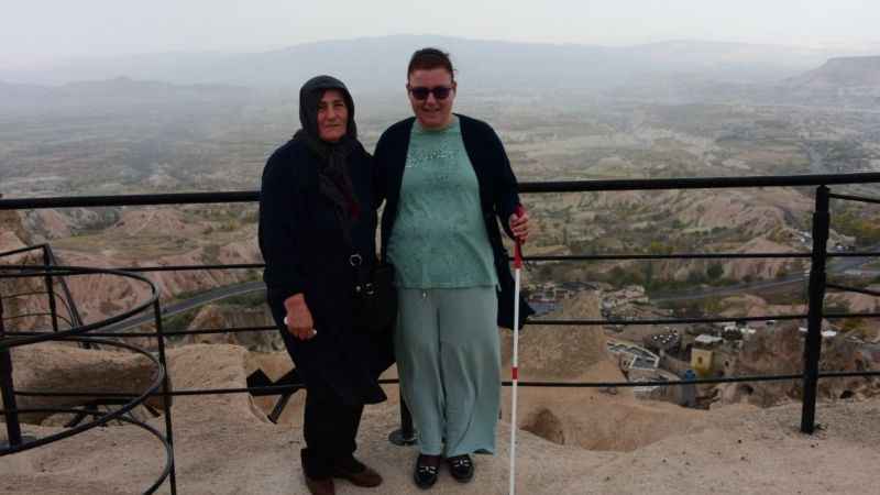 Görme engelli kız, gezdiği Kapadokya’yı anlattı