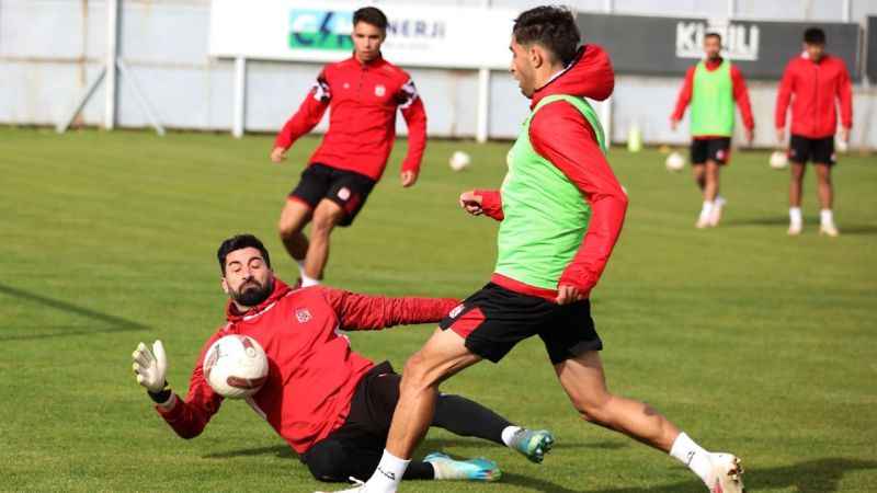 Sivasspor, Trabzonspor mesaisine yoğun tempoda hazırlanıyor