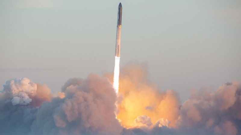 SpaceX’in Starship roketi kalkıştan 2,5 dakika sonra patladı