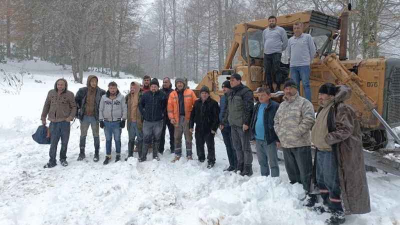Karda mahsur kalan 6 orman işçisi kurtarıldı
