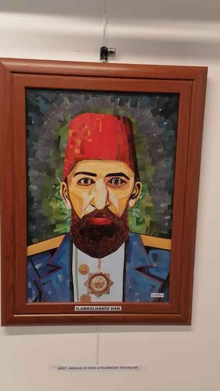 Atıklar sanat eserine dönüştürüldü