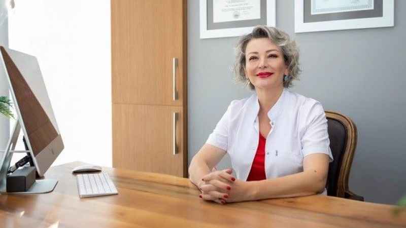 Fenomenlerin kozmetik ürünleri halk sağlığını tehdit ediyor