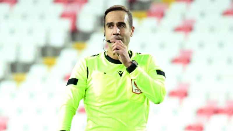 Sivasspor - Trabzonspor maçının VAR hakemi Serkan Tokat