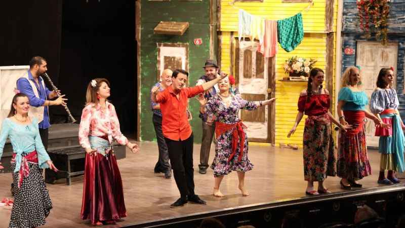 Gırgıriye İzmir'de galasını yaptı, izleyenler tam not verdi