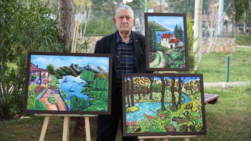 Yaşlılar resim sergisi açtı, büyük ilgi gördü