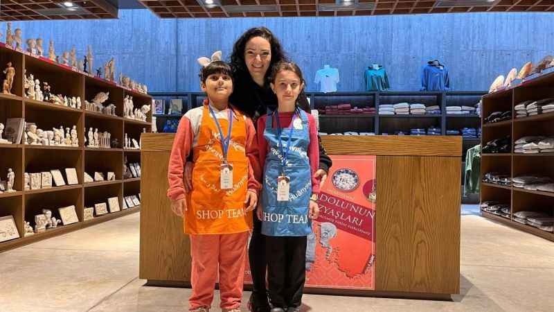 Troya Müzesi bir günlüğüne çocuklar tarafından yönetildi