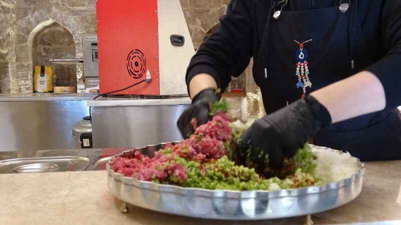 Mardinlilerin vazgeçilmez yemeği: Sembüsek 