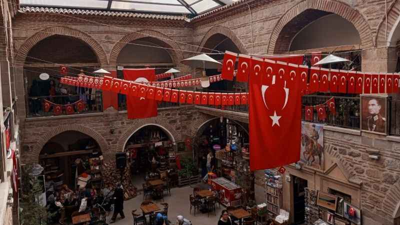 Taşhan, 17. yüzyıldan beri halen ayakta