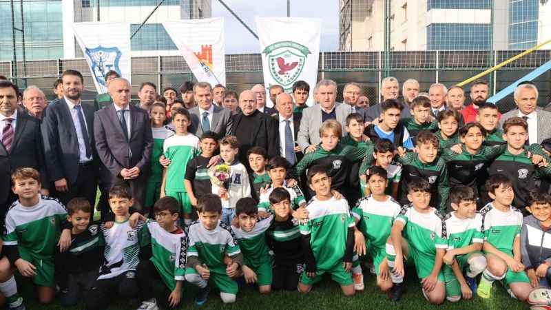 Gençlik ve Spor Bakanı Bak: "Dünyanın en büyük kapalı spor salonları, spor tesisleri hep Türkiye’de, işte bunun için de çok gururluyuz"