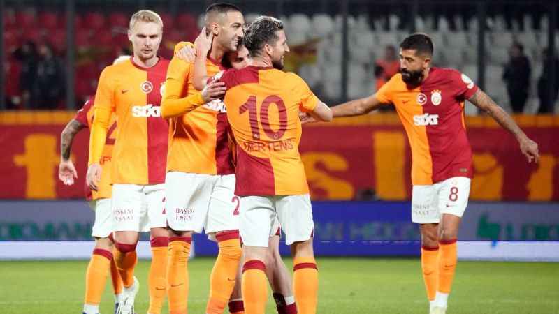 Galatasaray maç fazlasıyla liderliğe yükseldi