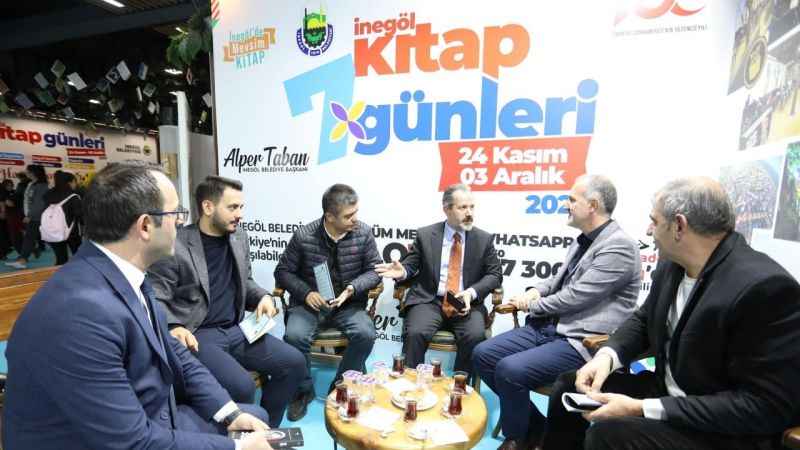 İnegöl Kitap Günleri'ne kitapseverlerden yoğun ilgi