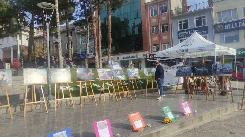  İsrail'in Filistin'de yaptığı soykırım fotoğraflarla anlatıldı