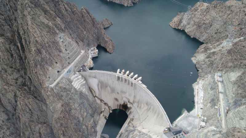 Türkiye’nin en yüksek barajı yeni yıla enerji üretimiyle girecek