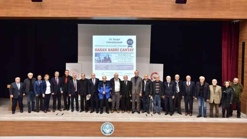 Hasan Basri Çantay'a vefat yıldönümünde anma