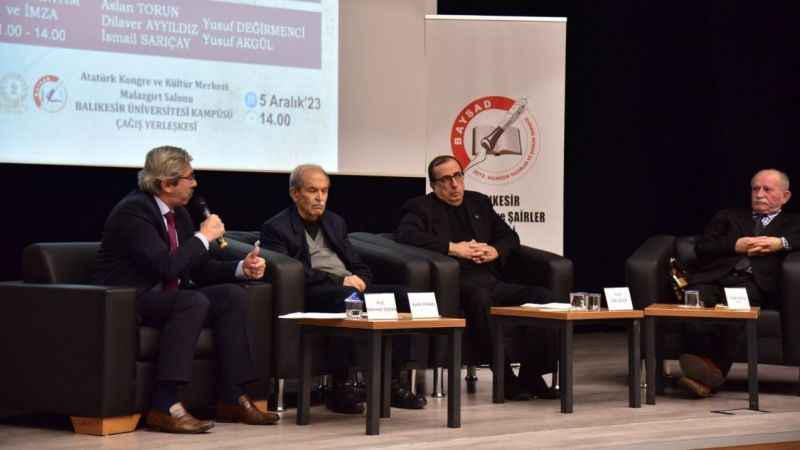 Hasan Basri Çantay'a vefat yıldönümünde anma