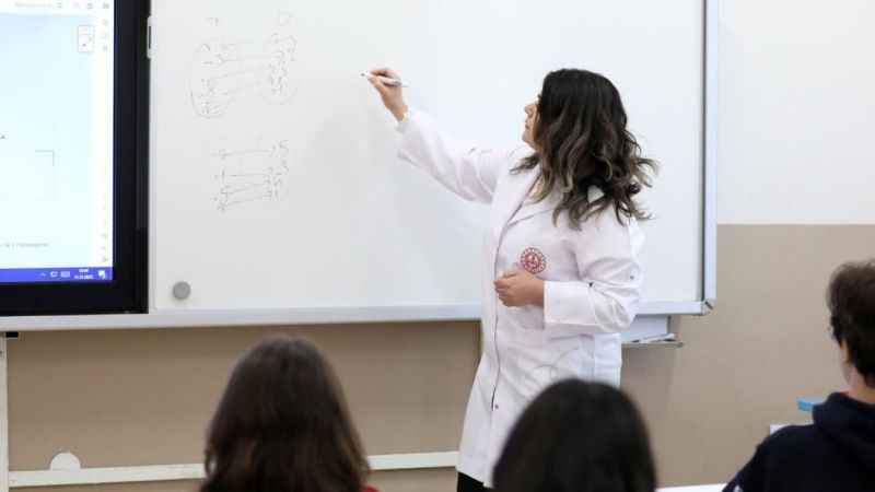 Öğretmenlerin alan değişikliği başvuruları 18-22 Aralık tarihleri arasında yapılacak