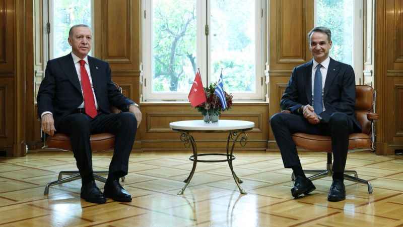 Cumhurbaşkanı Erdoğan, Yunanistan Başbakanı Miçotakis ile görüştü