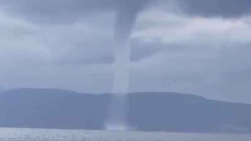 Ege Denizi’nde hortum paniği